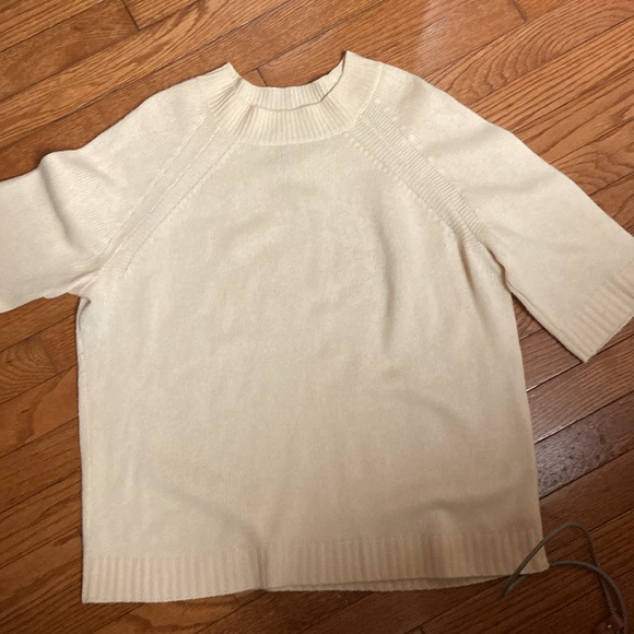 14th & Union Cashmere Sweater - Picture 1 of 7